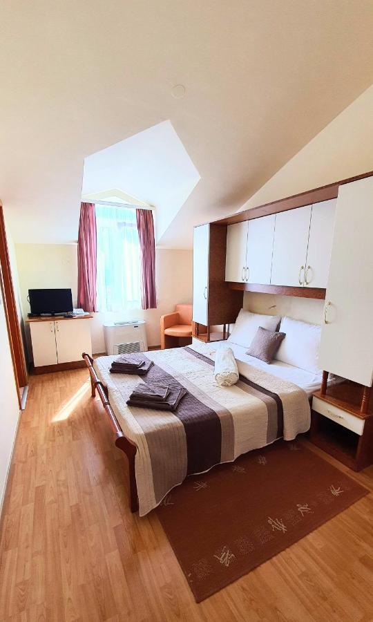 Villa Palcic Novalja Bagian luar foto
