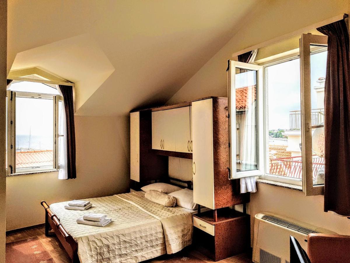 Villa Palcic Novalja Bagian luar foto
