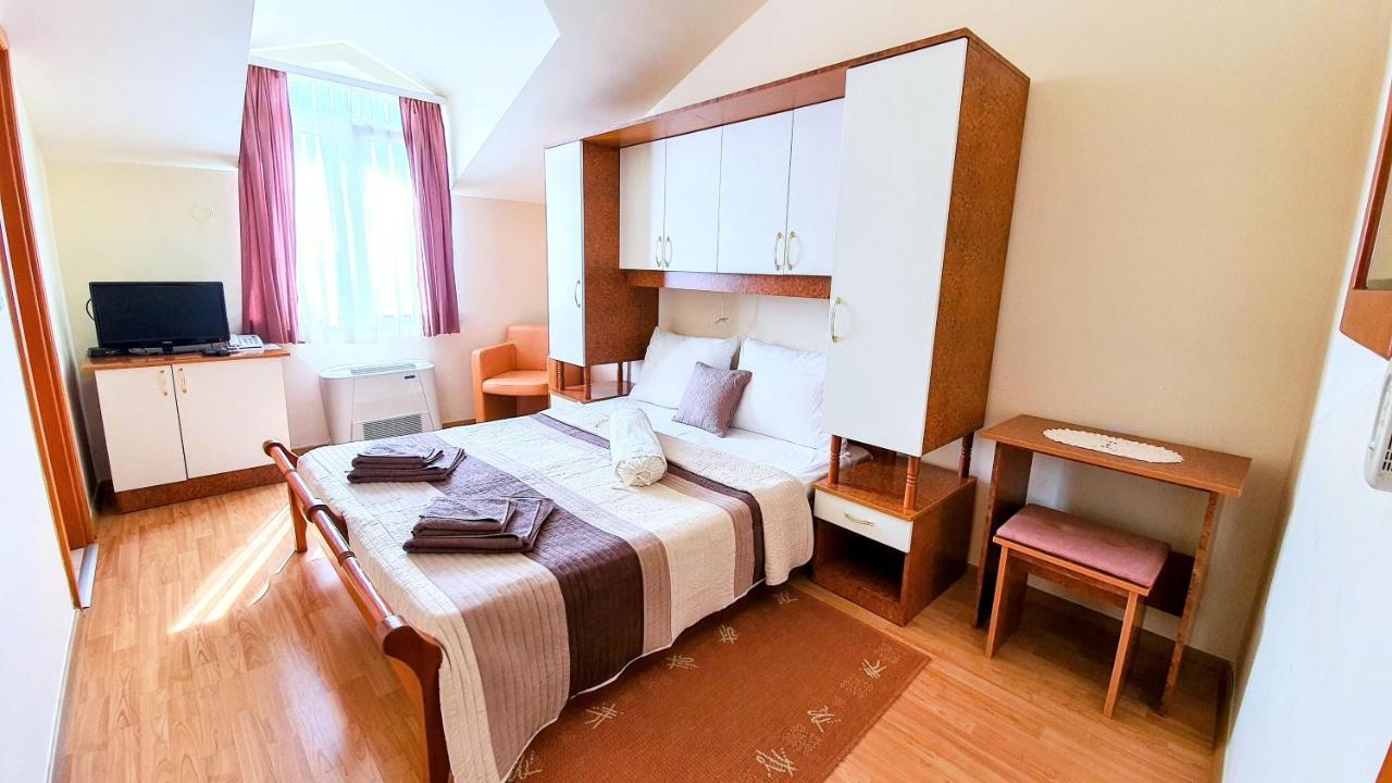 Villa Palcic Novalja Bagian luar foto